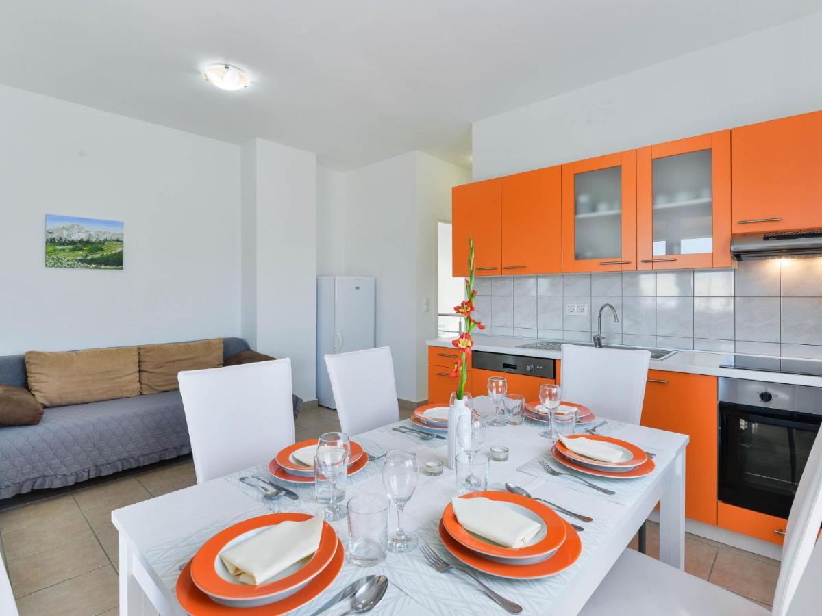 Apartment Matas - Srd318 By Interhome Рованьска Экстерьер фото