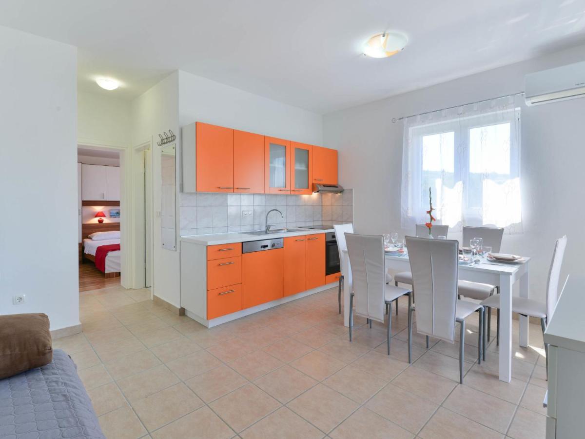 Apartment Matas - Srd318 By Interhome Рованьска Экстерьер фото